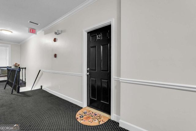 17 E 37Th Street 12, Savannah, GA 31401