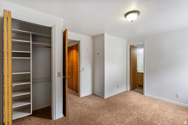 6896 HILLSIDE VILLAGE CIR, Cottonwood Heights, UT 84121