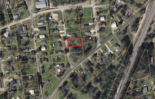 309 White Oak Street, Diboll, TX 75941