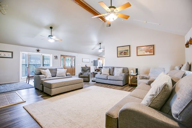 9301 W Hwy 158, Robert Lee, TX 76945