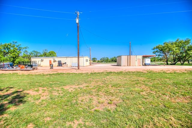 9301 W Hwy 158, Robert Lee, TX 76945