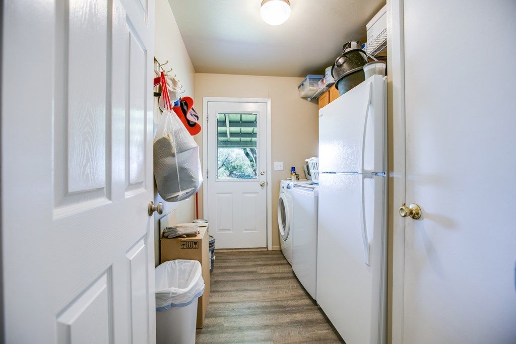Image 34 of property listing at 9301 W Hwy 158, Robert Lee, TX 76945