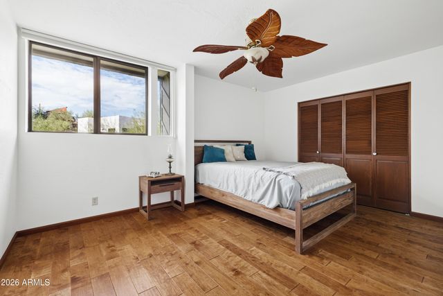 1327 E LAS PALMARITAS Drive, Phoenix, AZ 85020