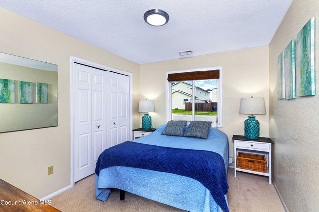 1123 Chestnut St, Sandpoint, ID 83864