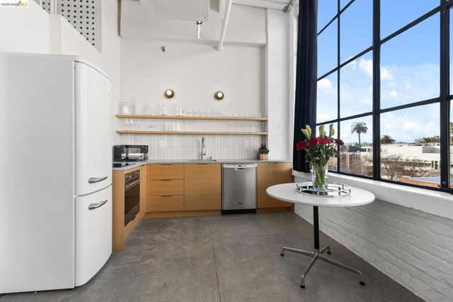 4053 Harlan St 313, Emeryville, CA 94608