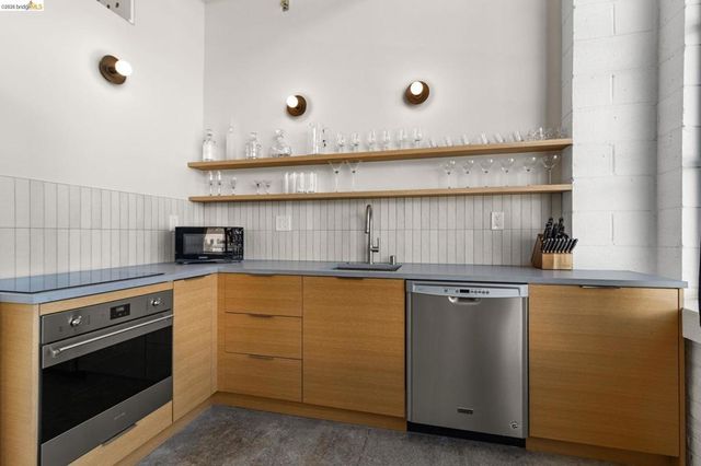 4053 Harlan St 313, Emeryville, CA 94608