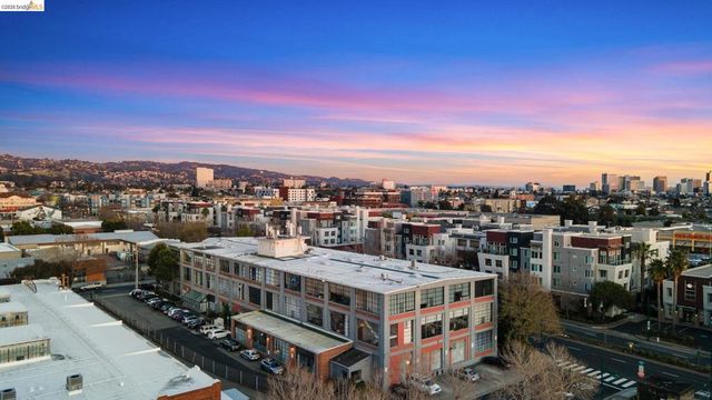 4053 Harlan St 313, Emeryville, CA 94608