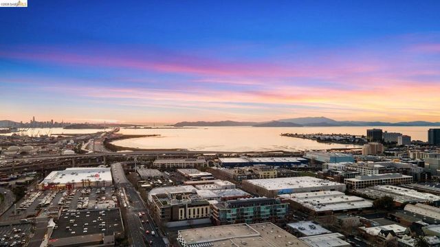 4053 Harlan St 313, Emeryville, CA 94608