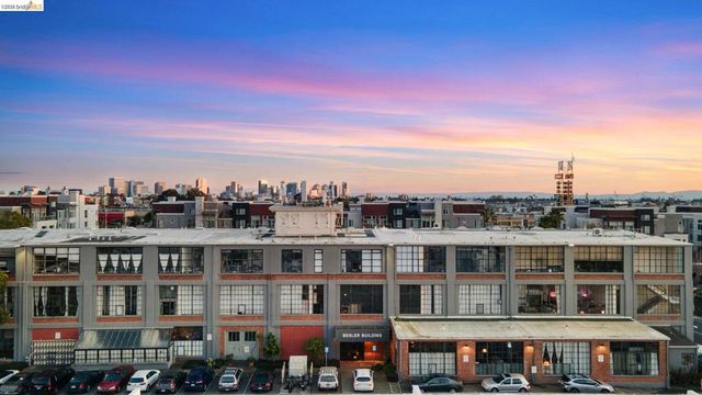 4053 Harlan St 313, Emeryville, CA 94608