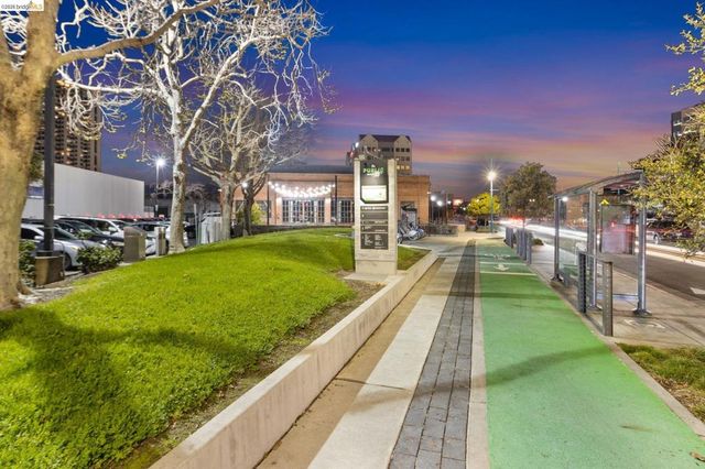 4053 Harlan St 313, Emeryville, CA 94608