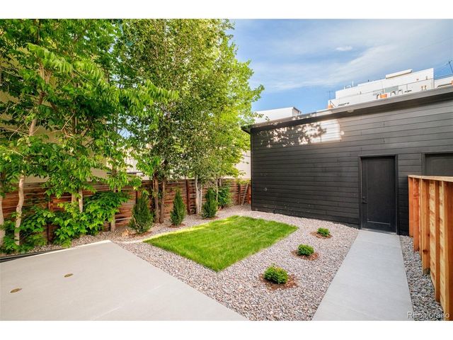 3202 W 27th Ave, Denver, CO 80211