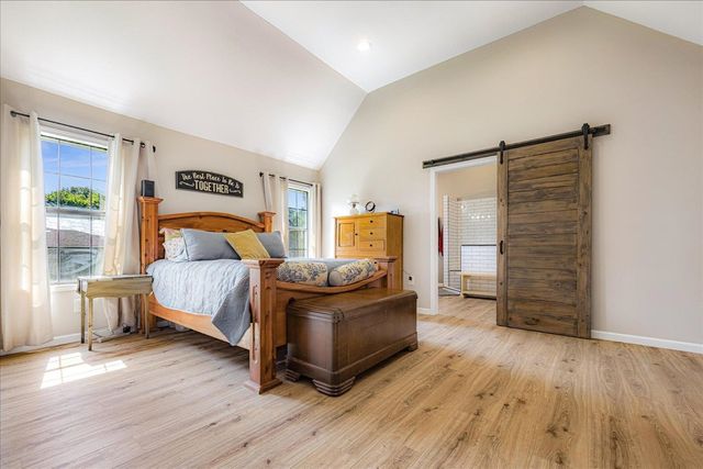 3225 THORPE DR, Mason, TN 38049