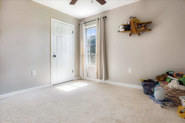 3225 THORPE DR, Mason, TN 38049