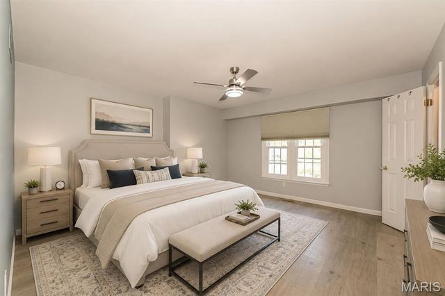 1042 Brooksgate Manor Drive, St Louis, MO 63122