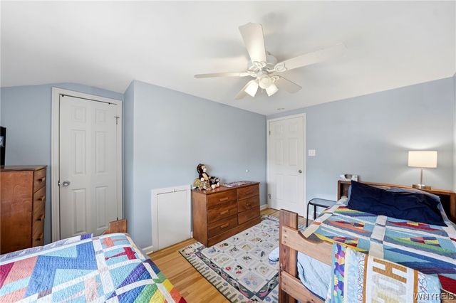 10 Gardenwood Lane, Tonawanda, NY 14223