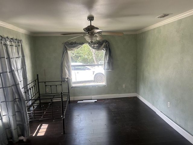 5610 MIDDLE AVENUE, Sarasota, FL 34243