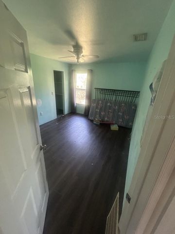 5610 MIDDLE AVENUE, Sarasota, FL 34243