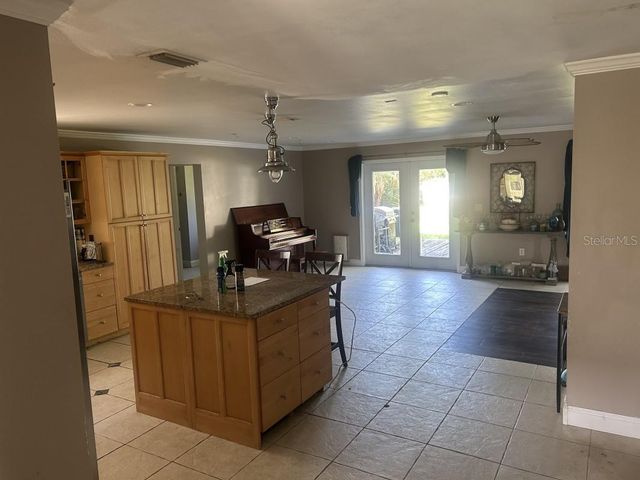 5610 MIDDLE AVENUE, Sarasota, FL 34243
