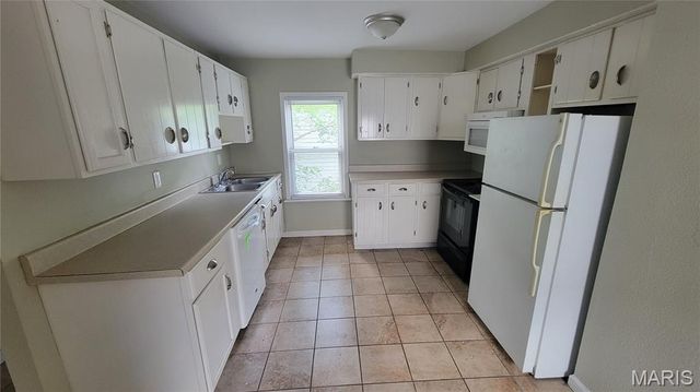 4350 Bingham Avenue, St Louis, MO 63116