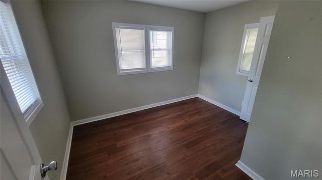 4350 Bingham Avenue, St Louis, MO 63116