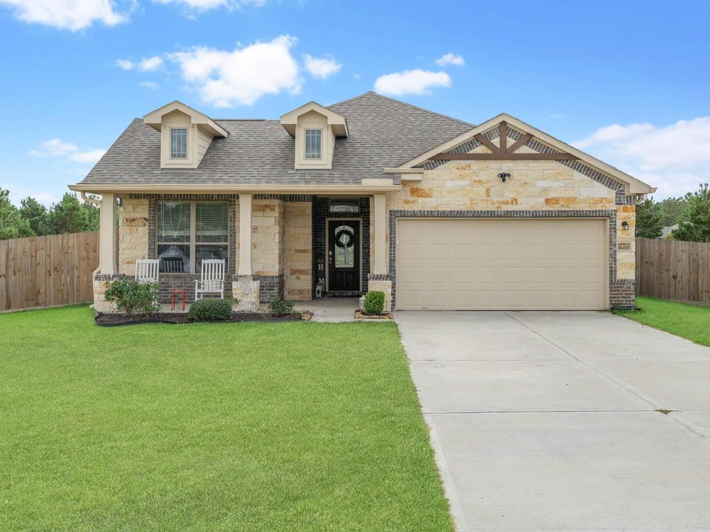 16450 Stonewall Street, Conroe, TX 77303