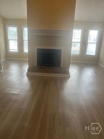 2505 W Broad Street W 131, Athens, GA 30606