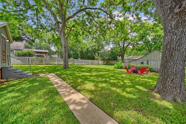 1500 Church Street, Brenham, TX 77833