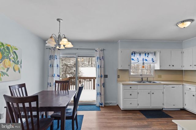 206 SCHOOLHOUSE LN, Millersburg, PA 17061