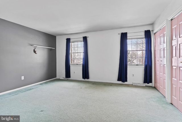 206 SCHOOLHOUSE LN, Millersburg, PA 17061