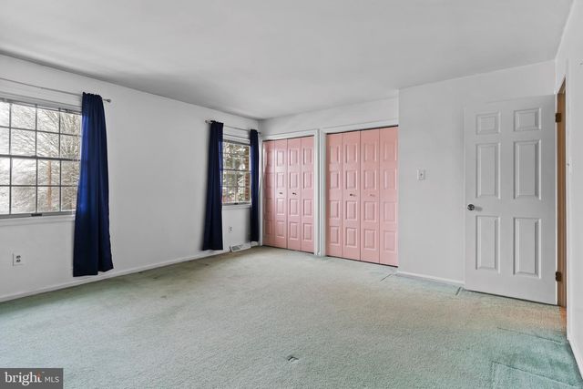 206 SCHOOLHOUSE LN, Millersburg, PA 17061