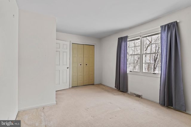 206 SCHOOLHOUSE LN, Millersburg, PA 17061