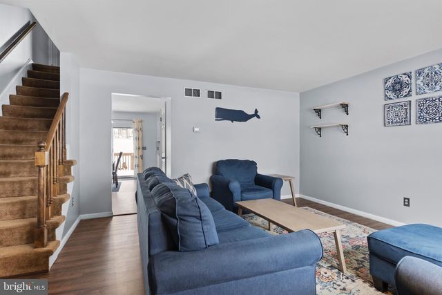 206 SCHOOLHOUSE LN, Millersburg, PA 17061