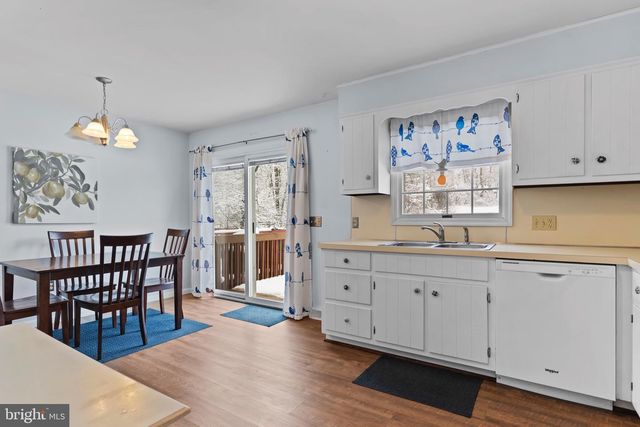 206 SCHOOLHOUSE LN, Millersburg, PA 17061