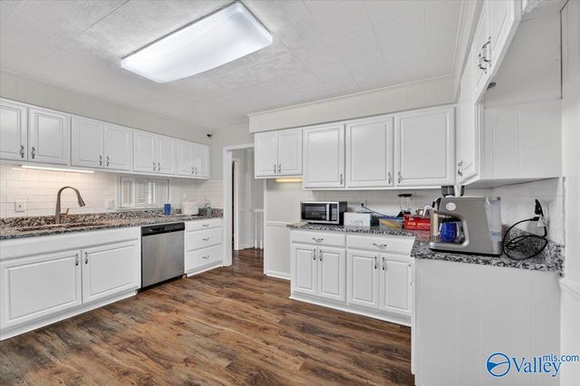 1304 Horton Road, Albertville, AL 35950