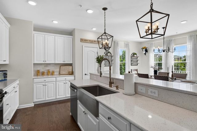 231 HANOVER CT, Chester Springs, PA 19425