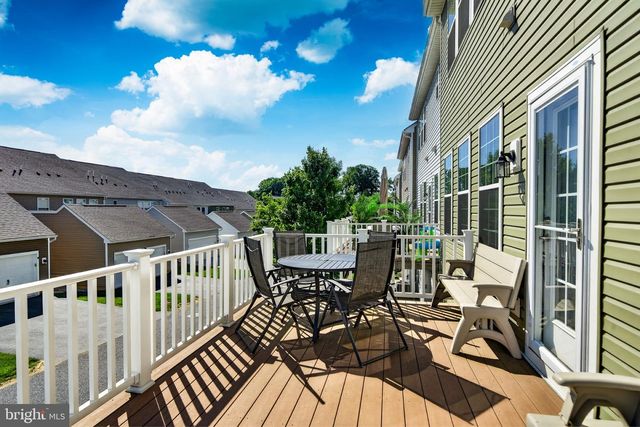 231 HANOVER CT, Chester Springs, PA 19425