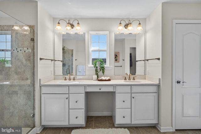 231 HANOVER CT, Chester Springs, PA 19425