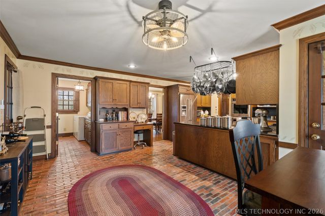 2901 ROANOKE RIDGE Road, Bartlesville, OK 74006