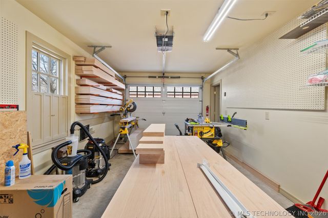 2901 ROANOKE RIDGE Road, Bartlesville, OK 74006