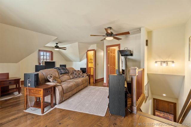 2901 ROANOKE RIDGE Road, Bartlesville, OK 74006