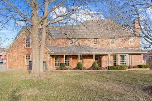 2901 ROANOKE RIDGE Road, Bartlesville, OK 74006