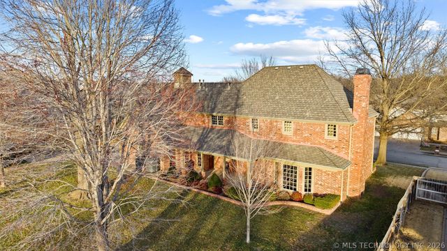 2901 ROANOKE RIDGE Road, Bartlesville, OK 74006