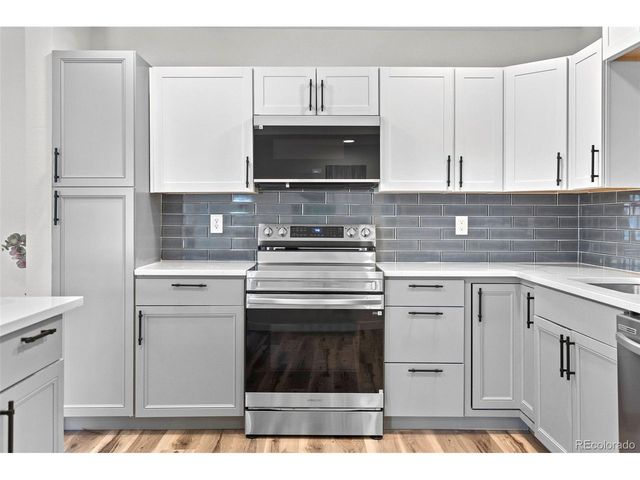 1250 Scranton St, Aurora, CO 80011