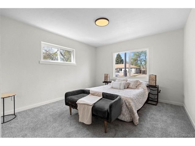 1250 Scranton St, Aurora, CO 80011