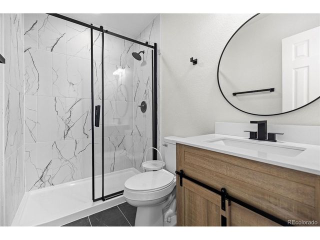 1250 Scranton St, Aurora, CO 80011