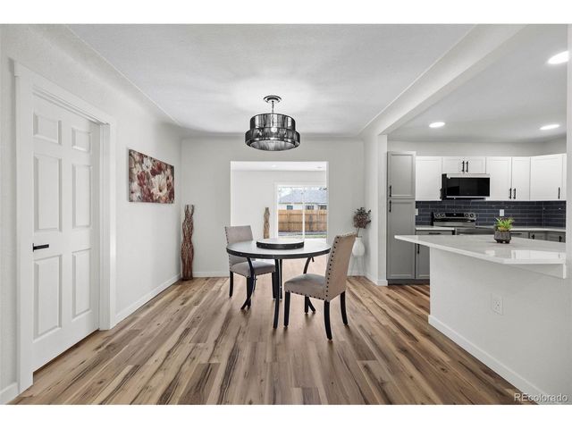 1250 Scranton St, Aurora, CO 80011