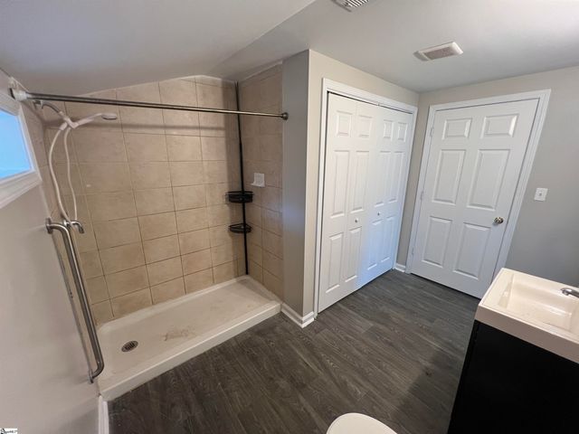 801 Perry Road, Greenville, SC 29609