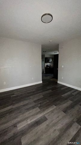 222 Hallock Avenue 1, New Haven, CT 06519