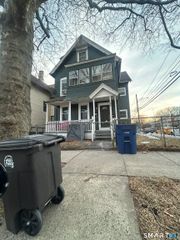 222 Hallock Avenue 1, New Haven, CT 06519