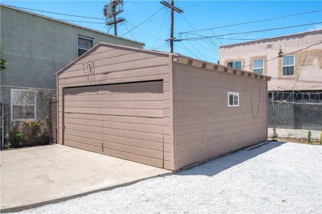 941 W 55th Street, Los Angeles, CA 90037